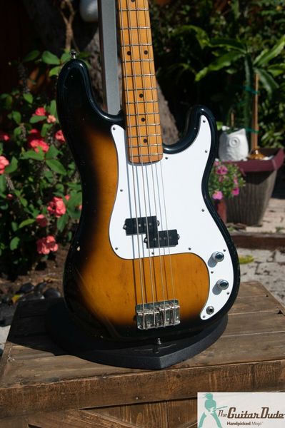 Squier '57 Precision Bass - Sunburst - JV Número de série Guitar