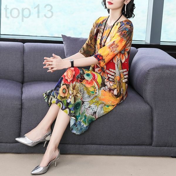 

casual dresses designer 2019 summer new women's round neck seven point sleeve silk dress medium long mulberry skirt hznc, Black;gray