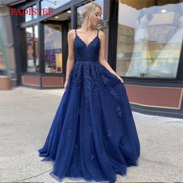 Pizzo Blu Navy Scollo a V Abiti De Fiesta Noche Prom Abiti da sera per feste Robe Soiree Abito Abito lungo morbido tulle con lacci 220510