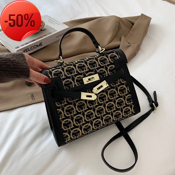 

fashion luxury designerhigh sense autumn winter handbag net red texture messenger women's 2020 new shoulder small square bag