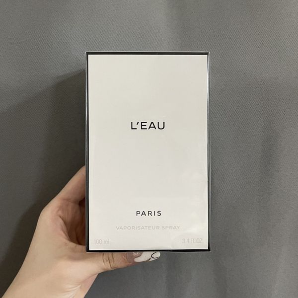 

2022 selling makeup set collection black tube lipstick 147# and spray no 5 miss perfumes 100ml 2 in 1 cosmetic kit with gift box for women f