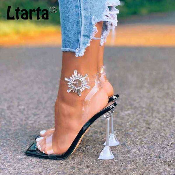 Sandálias Ltarta Verão Square Cup Sun Flor Word com sandálias de calcanhar de cristal transparentes mais tamanho 42 mulheres sapatos lxm 220318