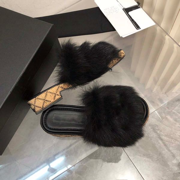

2023 women's luxury designer wool slippers new goodquality autumn slippers, Black