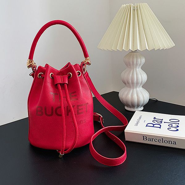 

designer women crossbody bags tote bag pu leather handbags clutch purse new styles fashion purse bucket bag