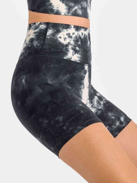 

yoga outfits nepoa burning new no front seam 6" women's shorts brushed cycling high waist biker running booty 220429, White;red