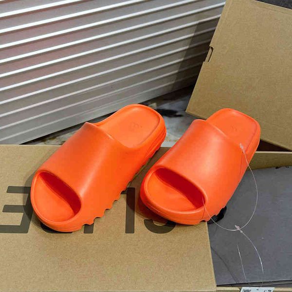 

designer slippers luxury slides graffiti bone resin desert sand rubber flat sandals men women beach shoes foam runner slipper sandal womens, Black