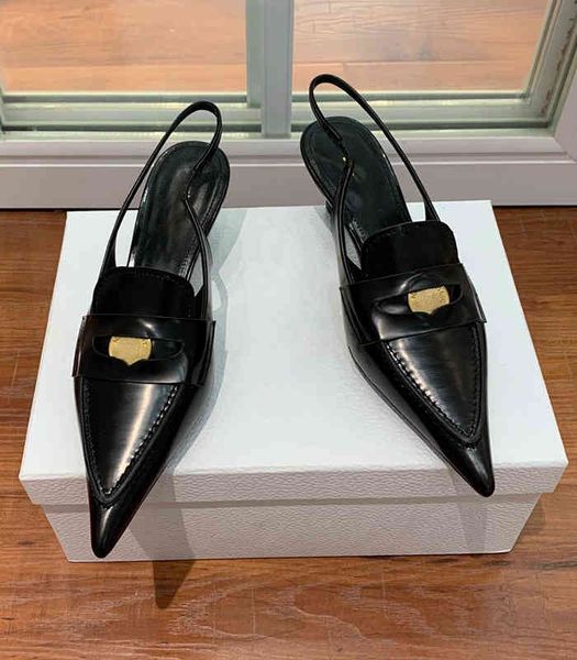 

2022 spring and summer british style pointed color matching kitten heel shoes thin heel femininity in air after the wind, Black