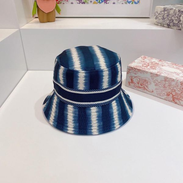 

wholesale bucket hat designer mens baseball caps woman brand head hats embroidered bone men women casquette sun hat gorras sports mesh ob016, Blue;gray