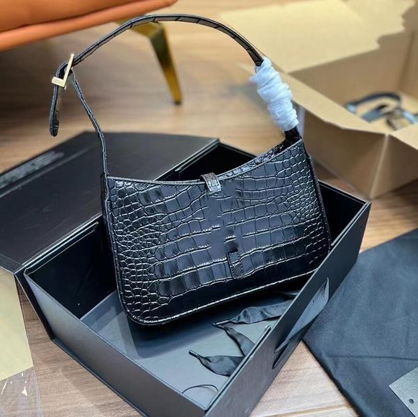 

classic women's alligator pattern shoulder bags zipper handbag luxury fashion leisure solid color handbag designer women axillary packa