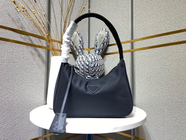 

2022 sale luxury designer bag 9 color 2000 repeat version women crossbody bag genuine nylon handbags purses lady tote shoulder bags