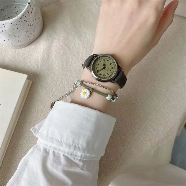 

luxury womens watches designer antique chinese style watch girls retro niche mori students small and simple medieval quartz women watch adgf, Slivery;golden