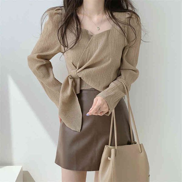 

two piece dress 2022 early spring french first love tea break temperament goddess model small slim shirt skirt two-piece suit 7tun, White