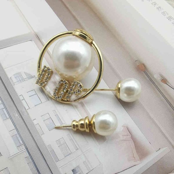 

2022 factory wholesale new senior light luxury small fragrance asymmetric pearl pastoral super fairy simple personalized earrings female cw8, Golden