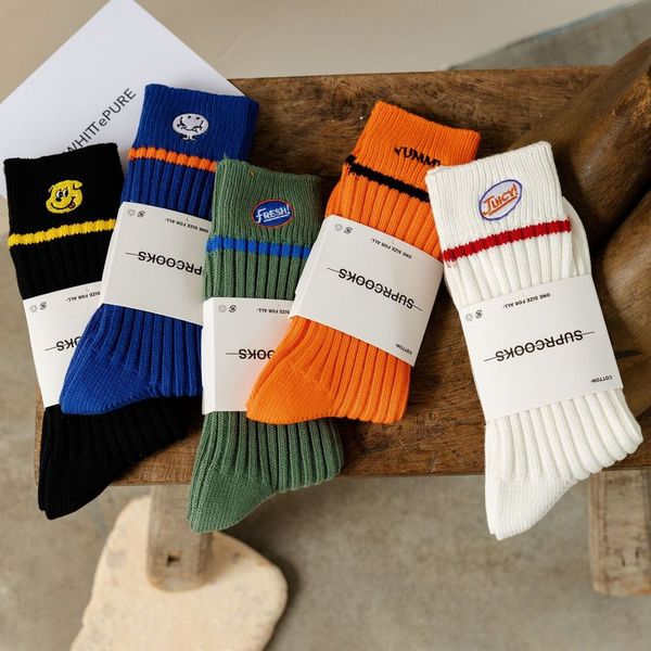 

black shawn yue with the same green embroidery in the tube socks male white cotton sports high-stockings ins