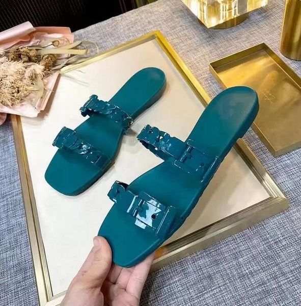 

flat bottom slippers lady designer sandals womens leisure sand beach slipper chain buckle latch sandal scrub letter outdoor summer fashion, Black