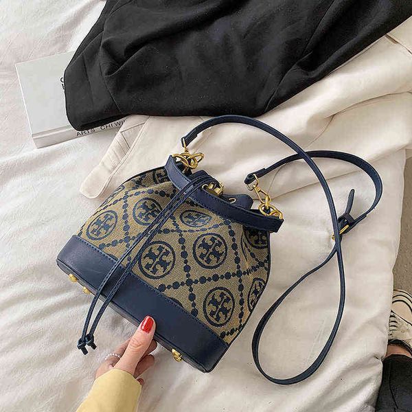 

handbag 2023 new bag women's can be and mixed batches korean version little red book same style printed temperament bucket portable sch
