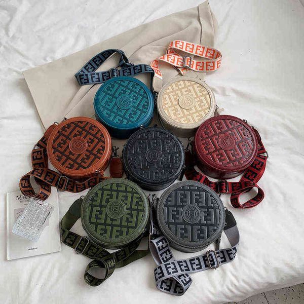 

r bags for women embossed small round 2022 net red fashion wide belt mini messenger