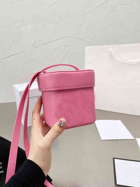 

women luxurys designers strap box bag luxury designer famous shoulder quilted pattern cross body mini genuine leather cosmetic vanity handba