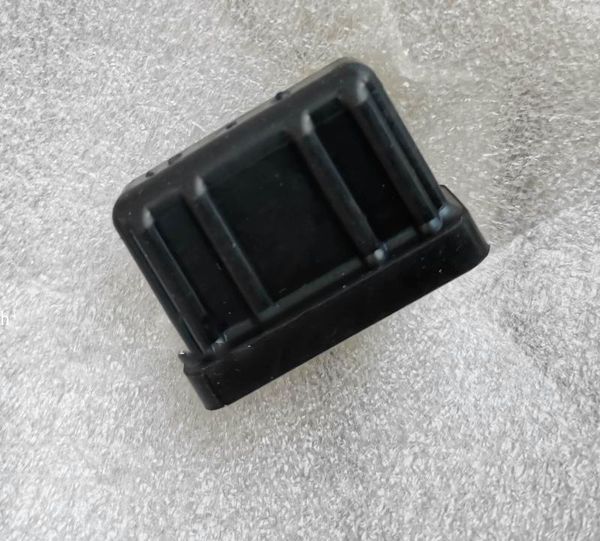 

for bmw 3 5 series 7 series x1 x3 x4 x5 x6 n55 engine cover rubber pier sleeve