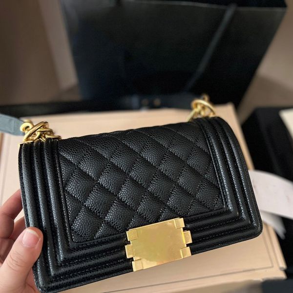 

classic woman bags fashion black chain messenger bag luxury designer tote metal buckle versatile crossbody bag shopping