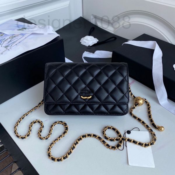 

evening bags designer 2022 new style small xiangfeng lingge long chain golden ball single shoulder messenger bag small square bag large capa