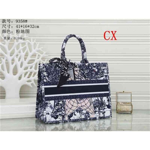 

70% off fashion printed hand tote bag women's
