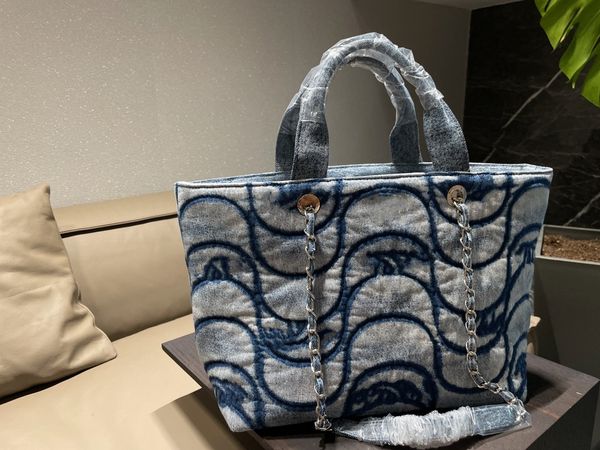 Großhandel Luxusdesigner gewaschen Denim Totes Bag Cool Girls Designer Großkapazität Einkaufspaket berühmte Marke Denim Tortoishell Handtasche Retro Avarm Bags