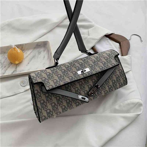 

2022 luxury bags small women's lattice armpit hand buckle bag