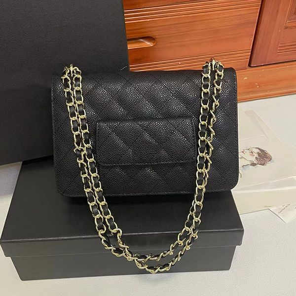 

designer shoulder bag retro solid color caviar pattern leather ladies new fashion braided chain multifunctional crossbody bag
