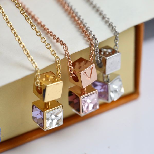 

europe america fashion pendant style jewelry sets lady women gold/silver/rose-colour engraved v initials colored crystal dice pendant neckla