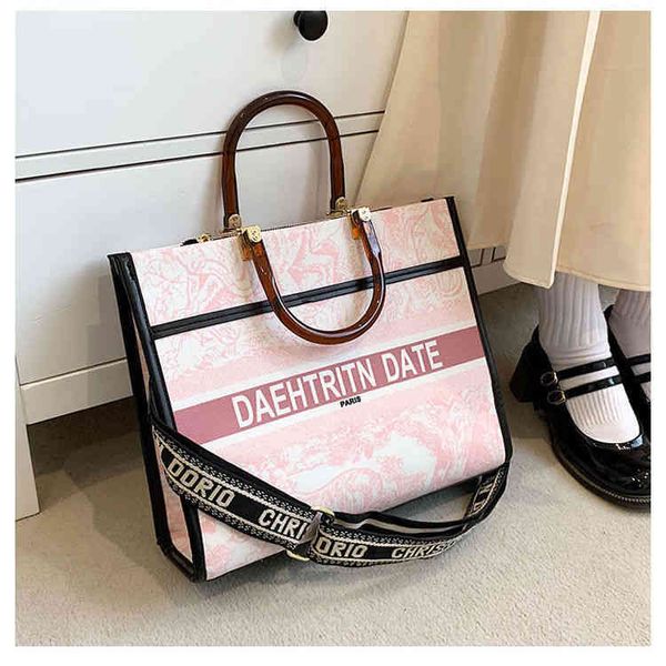 

fashion bag 65% off online sale wholesale han sisen sports style appearance personalized french custom 2022 new messenger bag ins