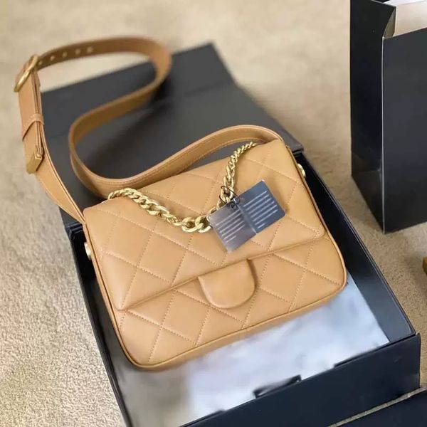 

women designer bags flap plain color genuine leather classic handbags thick gold-tone metal handheld chains diamond quilting shoulder bag, Red;black