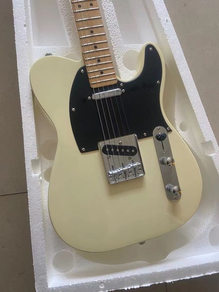 

classic brand electric guitar, professional performance level, delivery worldwide