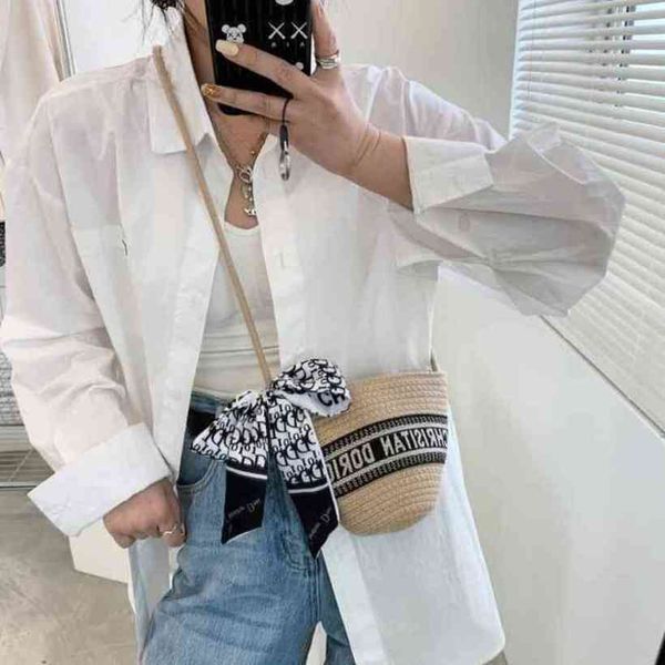 

70% 2022 new luxury bags accessories straw slash net red same paragraph vibrato female beach tiktok bagwomen's fashion bags