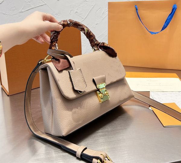 

m45978 ladies one shoulder messenger bag leather black embossed designer bag women