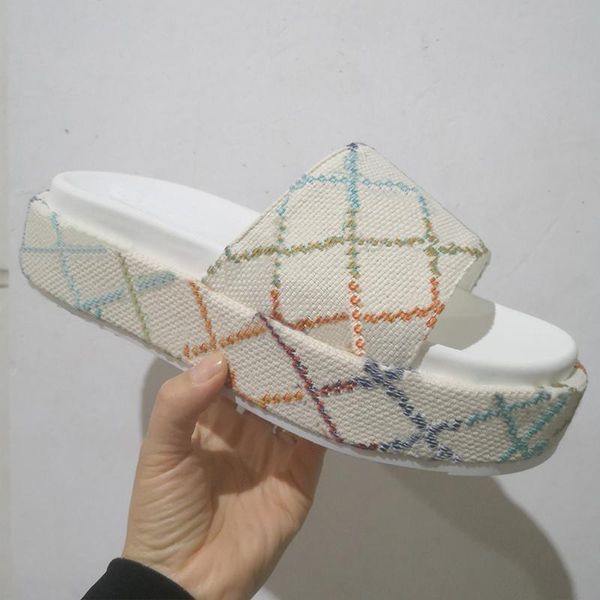 

2022 luxurys designers sandals for men women classic floral brocade slides flats leather rubber platform flip flops gear bottoms beach shoes, Black