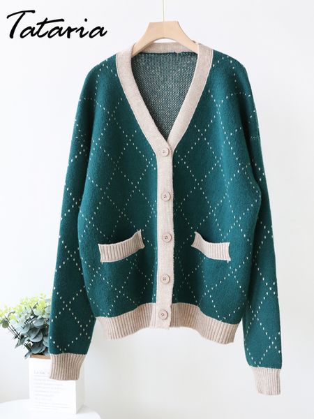 

winter green plaid cardigan women with buttons oversize jacket pocket loose v neck thick warm knitted cardigan for women 2022, White;black
