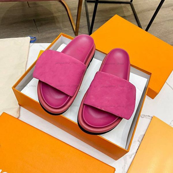 

platform slipper pool pillow comfort mule slide designer woman man fashion sandals embossed real leather sliders with box, Black