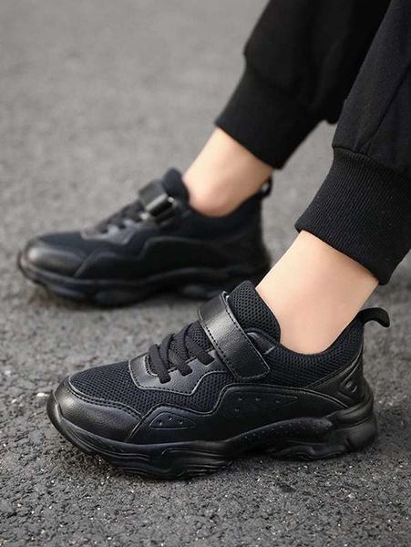 

boys breathable running shoes she, Black