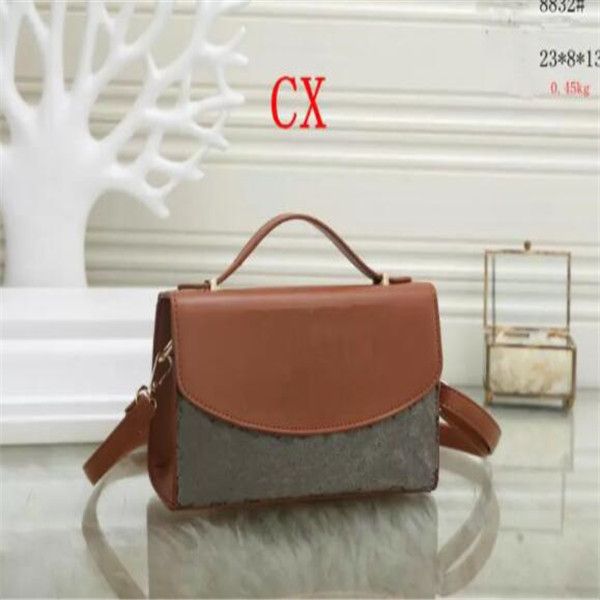 

2022 luxury women messenger bag fashion designers bags men womens shoulder lady totes purse handbag crossbody backpack wallet 8832#23x8x
