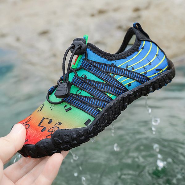

children outdoor water shoes barefoot aqua five fingers sock swimming breathable hiking wading beach outdoor upstream sneakers 220610, Black
