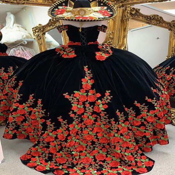 Vintage schwarze Quinceanera-Kleider, mexikanisches Charro-Rot-Blumenkorsett, Vestidos de 15 Anos 2023, elegante Robe de Bal, 16. Geburtstagskleid, echtes Bild, Zeremonie, formelles Kleid