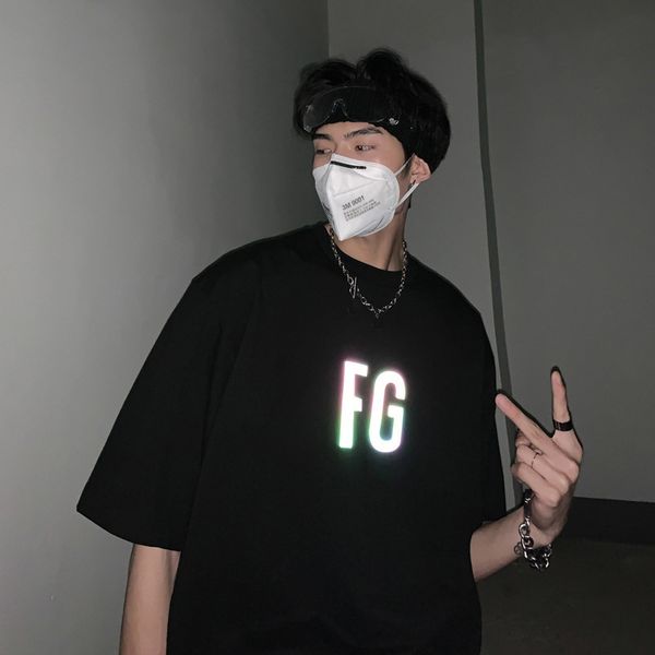 

summer mens short sleeves t mens shirt casual lovers luminous tshirt funni anim streetwear bodybuilding oversized tshirt 220608, White;black