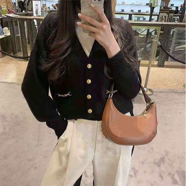 

2022c factory direct sale trendy brand men's t-shirts women's new clothing c autumn and winter wool knitted cardigan v-neck sweate, White