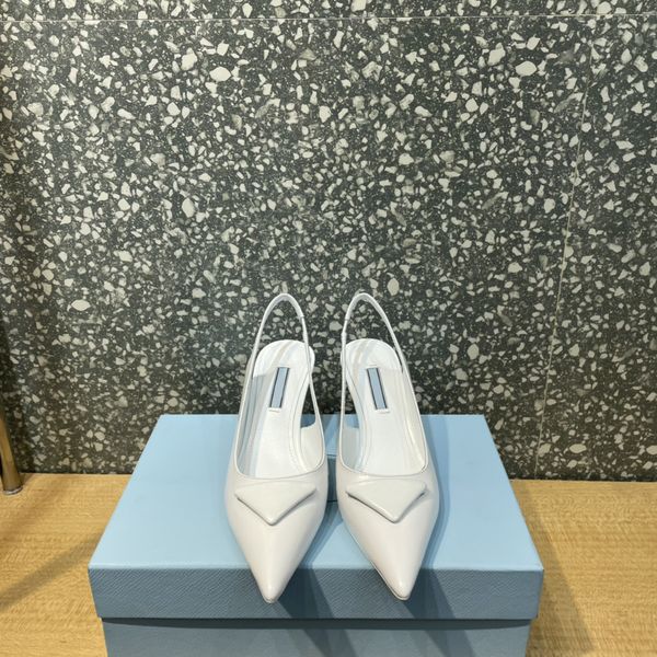

2023 luxury dress slippers designer high heels pointed sandals fashion women's leather shallow mouth simple casual sandals, Black