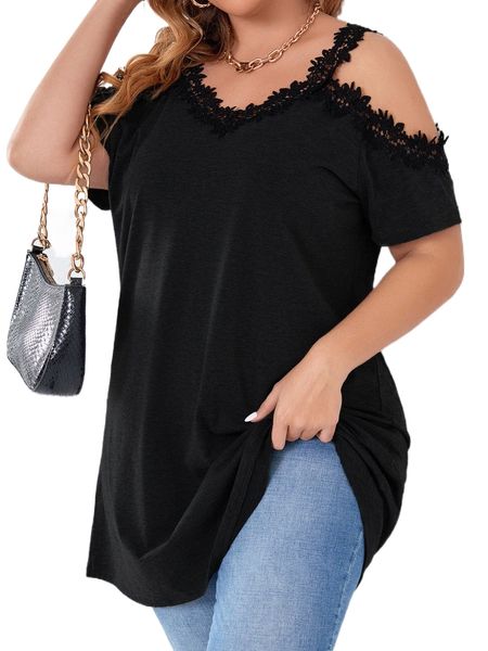 

plus guipure lace trim cold shoulder tee t9rm#, Black