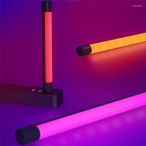 Luci notturne Lampada per selfie Proiettore di luce di riempimento Atmosfera Telecomando Pografia Illuminazione Stick Alimentato RGB ColorNight