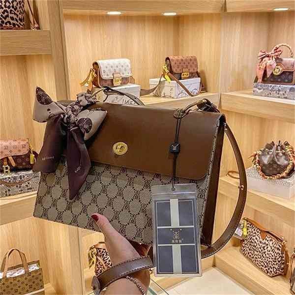 

90% off to shop online handbag tote winter fashion commuter briefcase large capacity single shoulder wave, Black;red