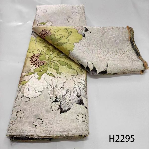 

2022 latest jacquard fabric brocade lace tissu selling african tulle net fabric for nigerian wedding h2295, Black;white
