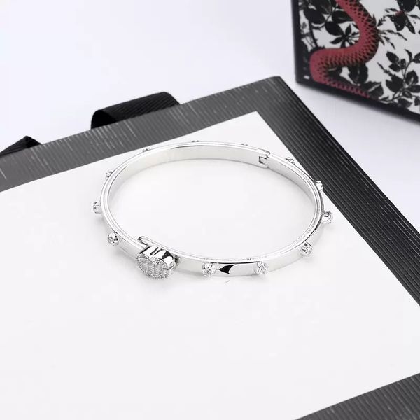 

diamond bangle letter shape bangle silver plated for woman gift fashion jewelry supply, Black
